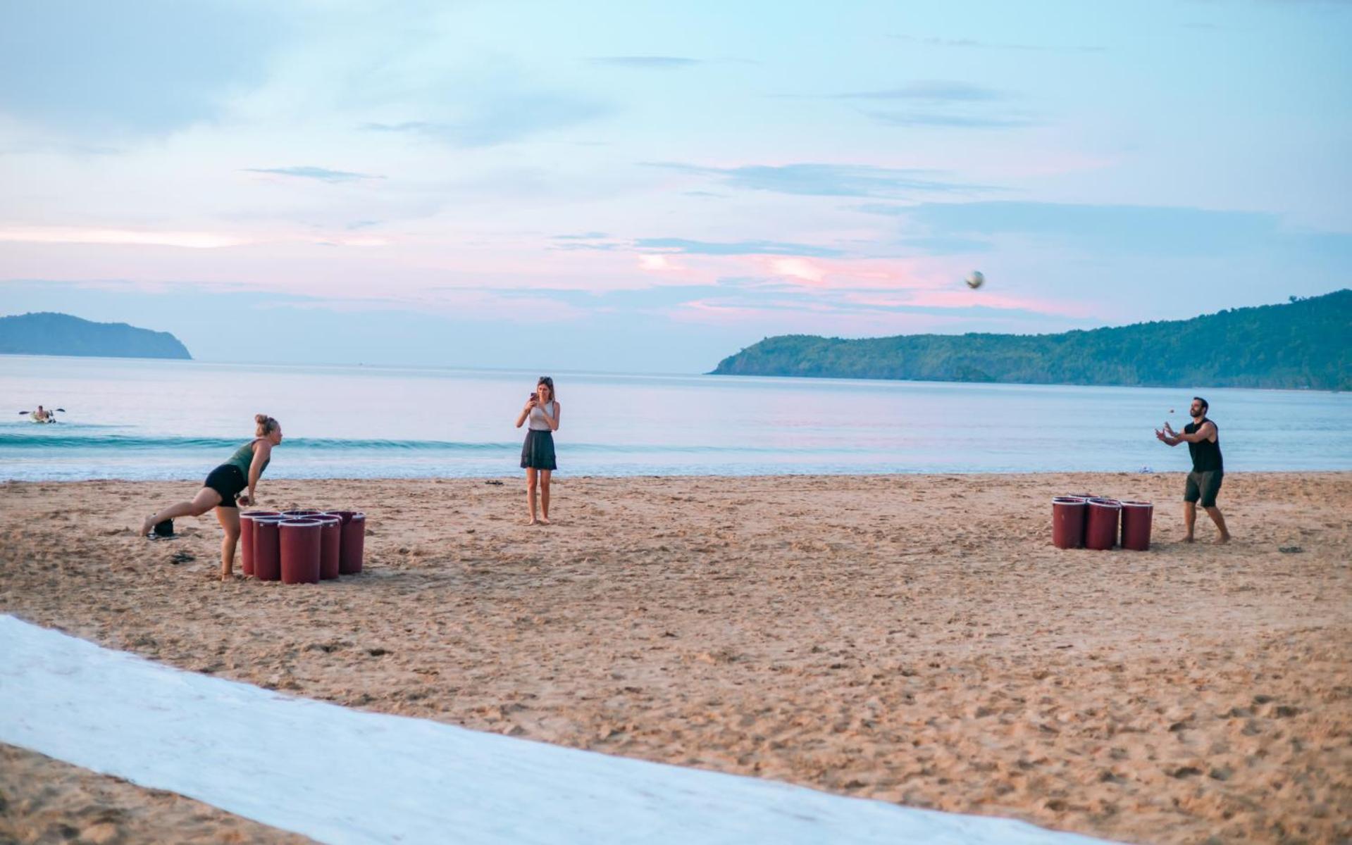 Mad Monkey Hostel Nacpan Beach (Adults Only) El Nido Exterior photo