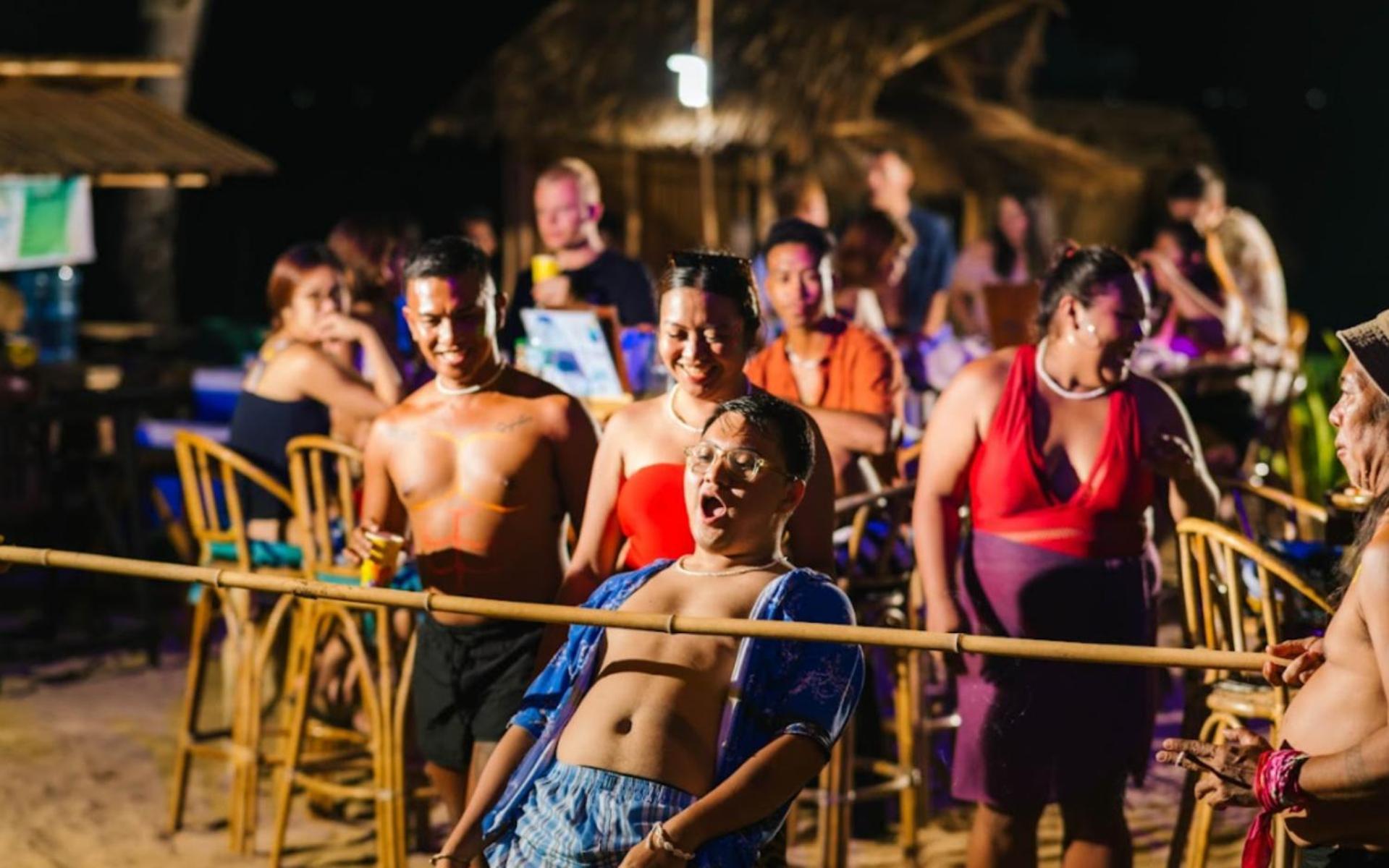 Mad Monkey Hostel Nacpan Beach (Adults Only) El Nido Exterior photo